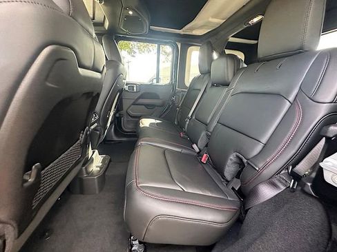 New 2026 Jeep Wrangler Unlimited Rubicon image 18