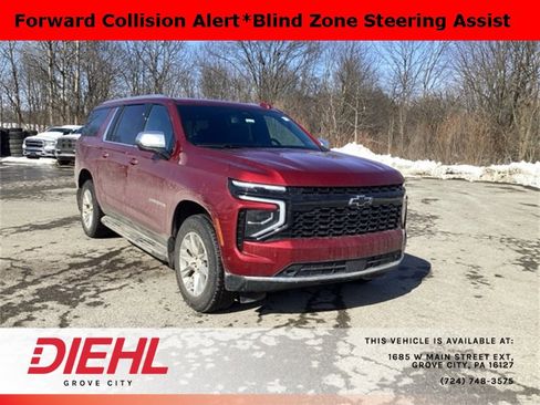 Used 2025 Chevrolet Suburban Premier image 1