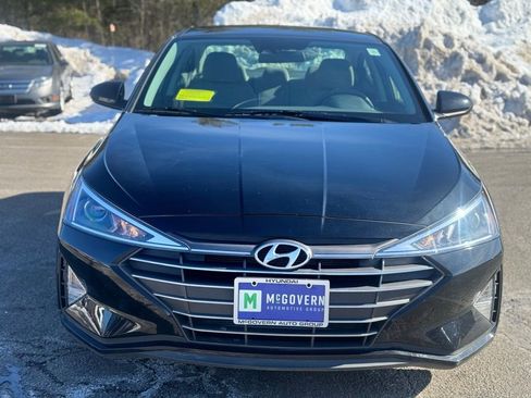 Used 2020 Hyundai Elantra SE image 6