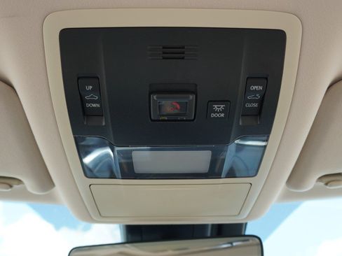 Used 2022 Lexus RX 350L FWD w/ Premium Package image 28