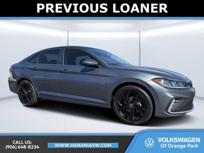 Used 2025 Volkswagen Jetta SE