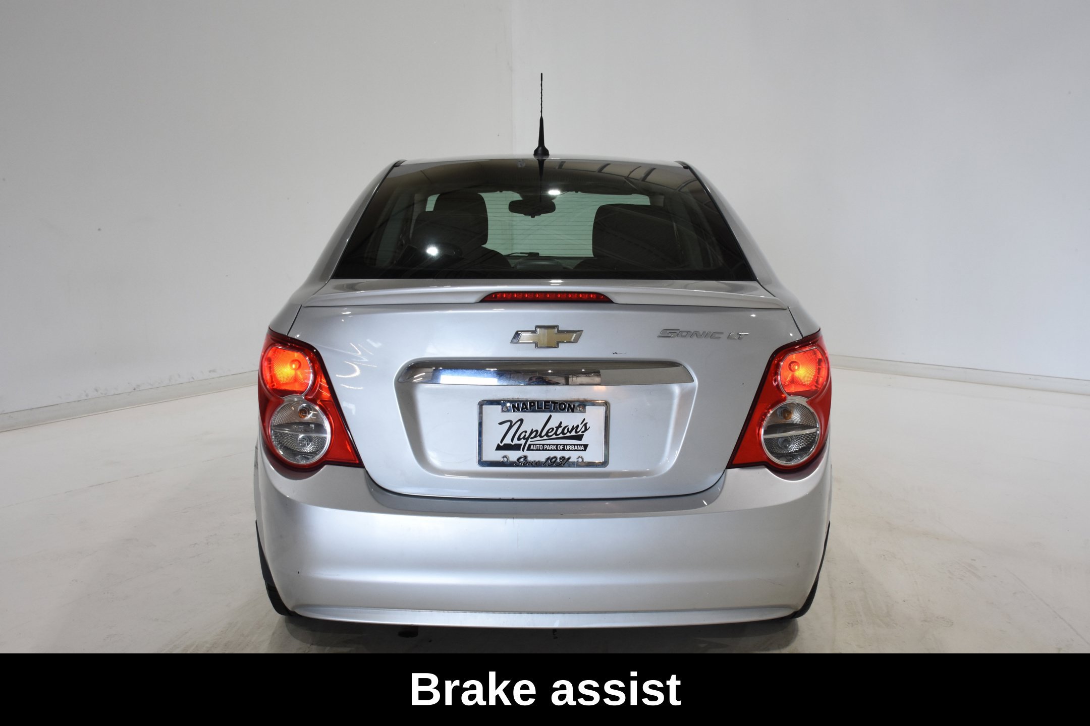 Used 2013 Chevrolet Sonic LT w/ Wheels and Fog Lamp Package FWD image 6