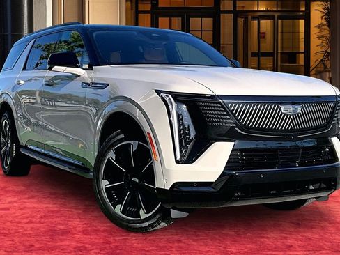 New 2026 Cadillac Escalade IQL Sport 2 AWD/4WD image 2