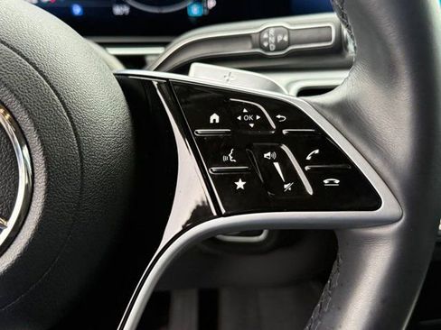 Used 2024 Mercedes-Benz GLE 450 4MATIC image 25