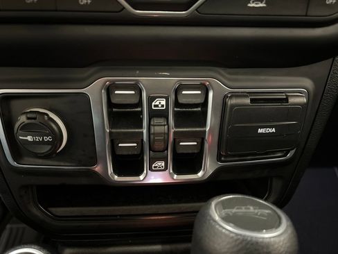 Used 2021 Jeep Gladiator Sport w/ Quick Order Package 24Q 80Th AWD/4WD image 24