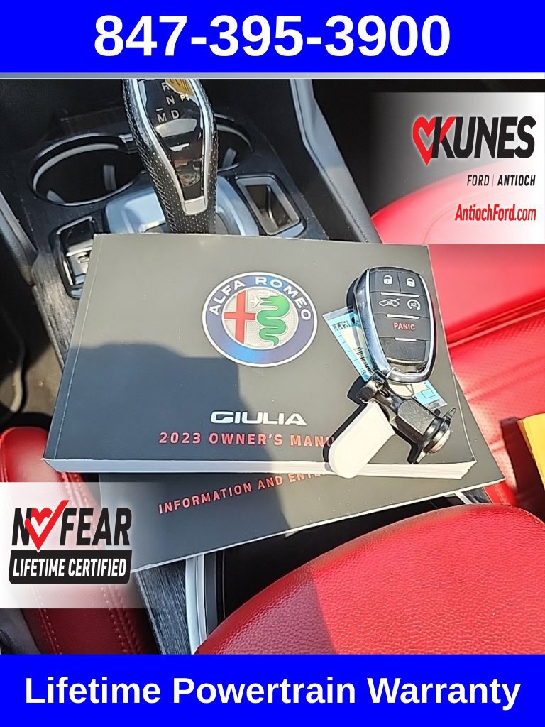Used 2023 Alfa Romeo Giulia Sprint RWD image 21