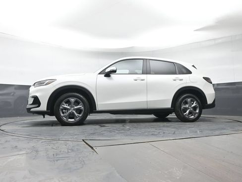 Certified 2026 Honda HR-V LX image 29