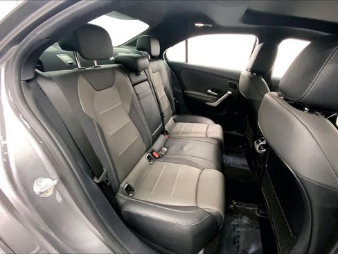 Used 2019 Mercedes-Benz A 220 image 13