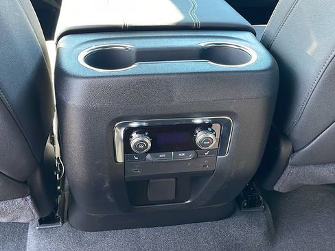 New 2026 GMC Yukon XL Elevation RWD image 16
