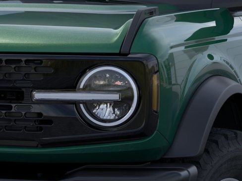 New 2025 Ford Bronco Badlands w/ Black Appearance Package AWD/4WD image 20