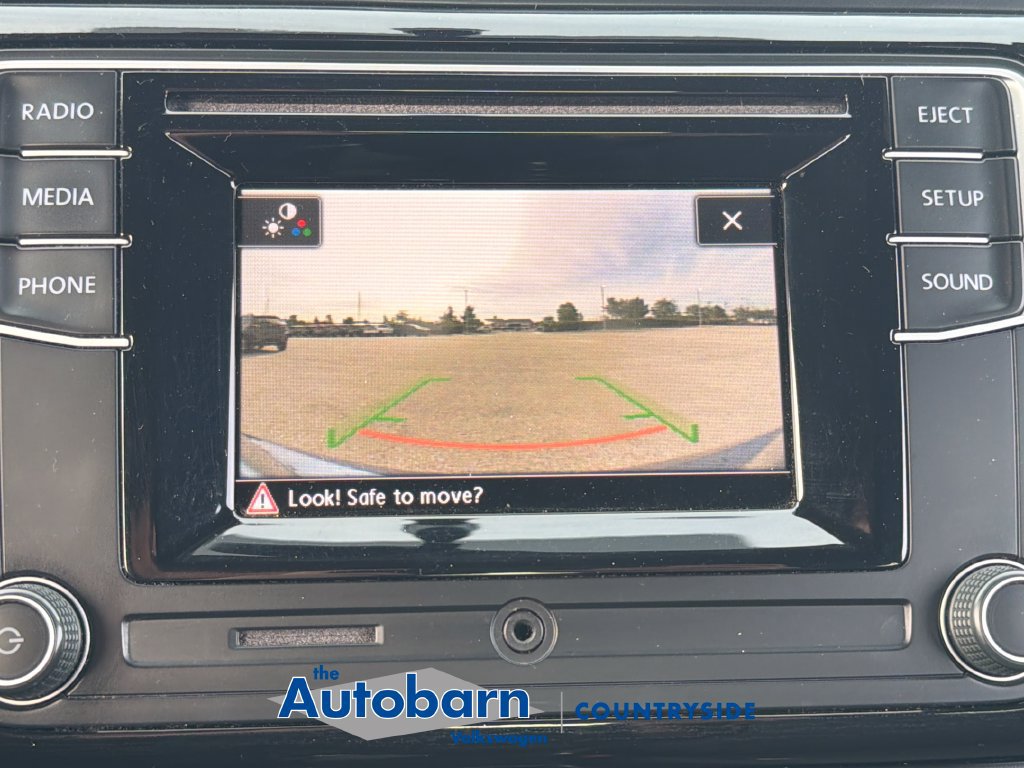 Used 2019 Volkswagen Beetle 2.0T S FWD image 15