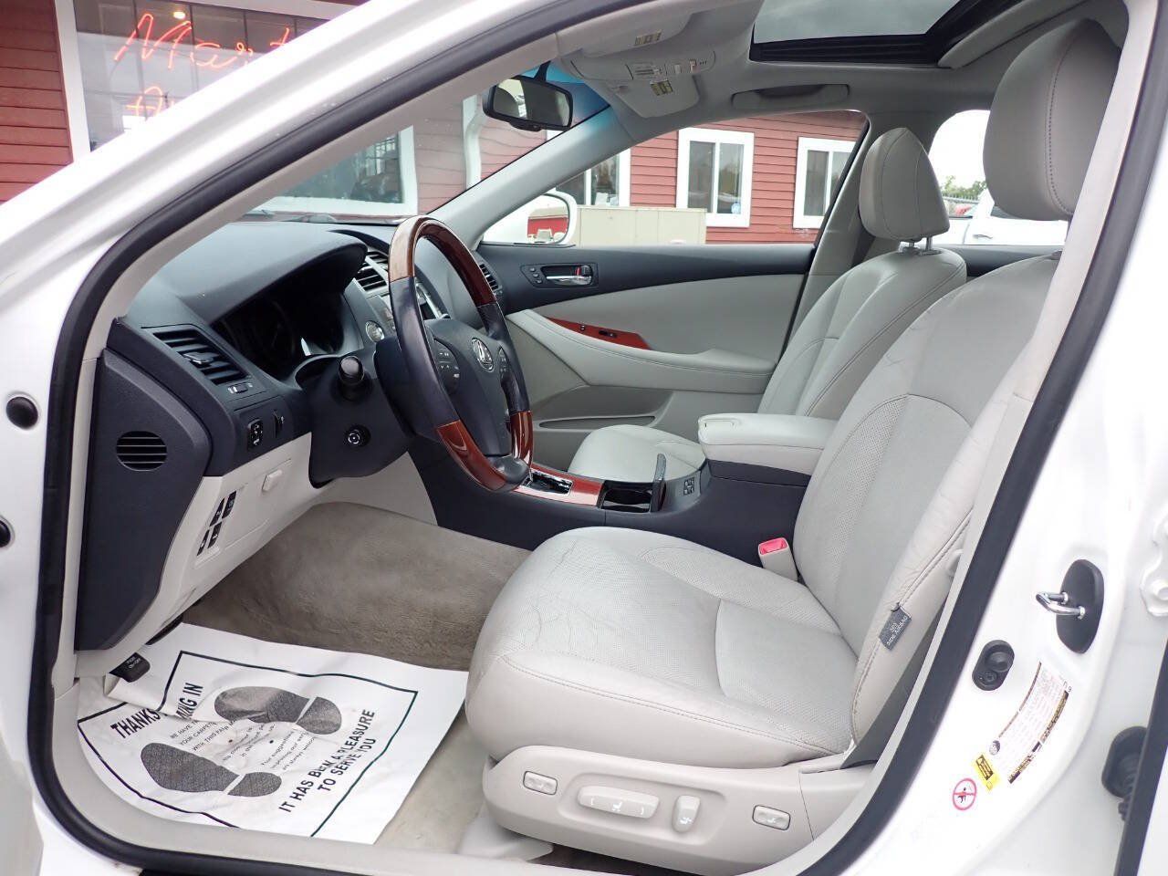 Used 2007 Lexus ES 350 w/ Premium Plus Pkg FWD image 8