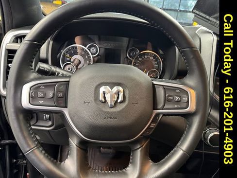 Used 2022 RAM 1500 Big Horn image 19