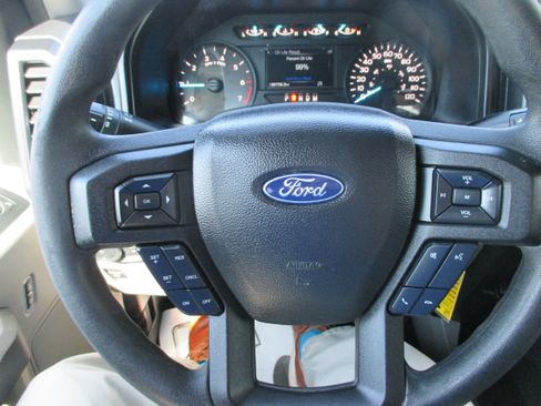Used 2019 Ford F150 XL w/ Equipment Group 101A Mid AWD/4WD image 19