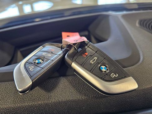 Used 2023 BMW i4 eDrive35 RWD image 37