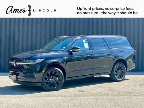 New 2026 Lincoln Navigator L Reserve AWD/4WD image 1