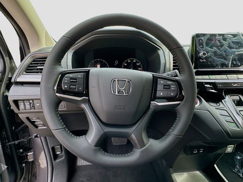 New 2026 Honda Odyssey EX-L image 8