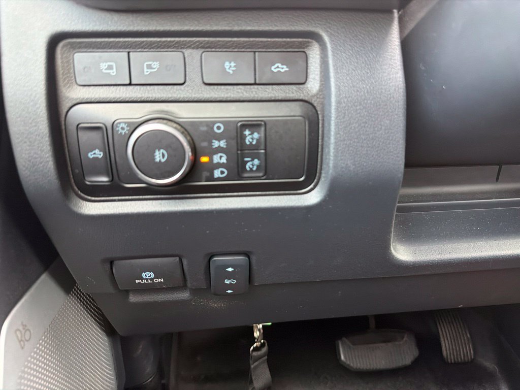 Used 2024 Ford F250 Platinum AWD/4WD image 8