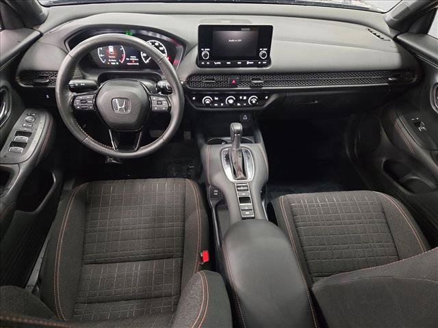Used 2025 Honda HR-V Sport image 15