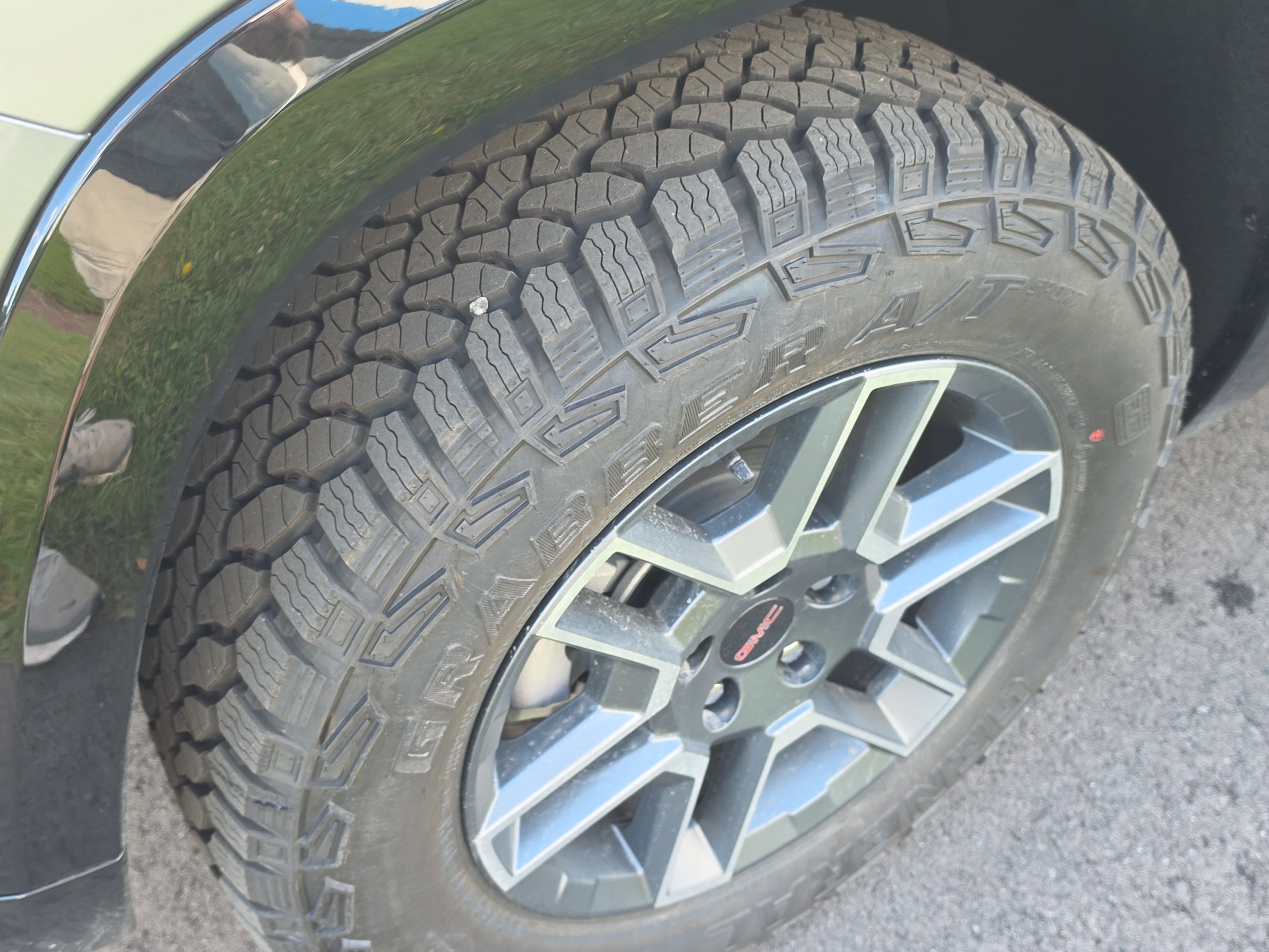 New 2027 GMC Terrain AT4 AWD/4WD image 11
