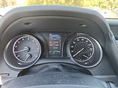 Certified 2022 Toyota Camry SE image 12