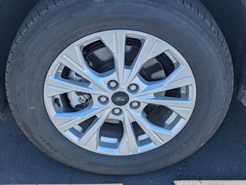 Used 2025 Ford Escape Active AWD/4WD image 13