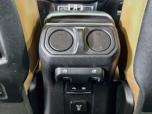 Used 2020 Jeep Wrangler Unlimited Rubicon AWD/4WD image 21