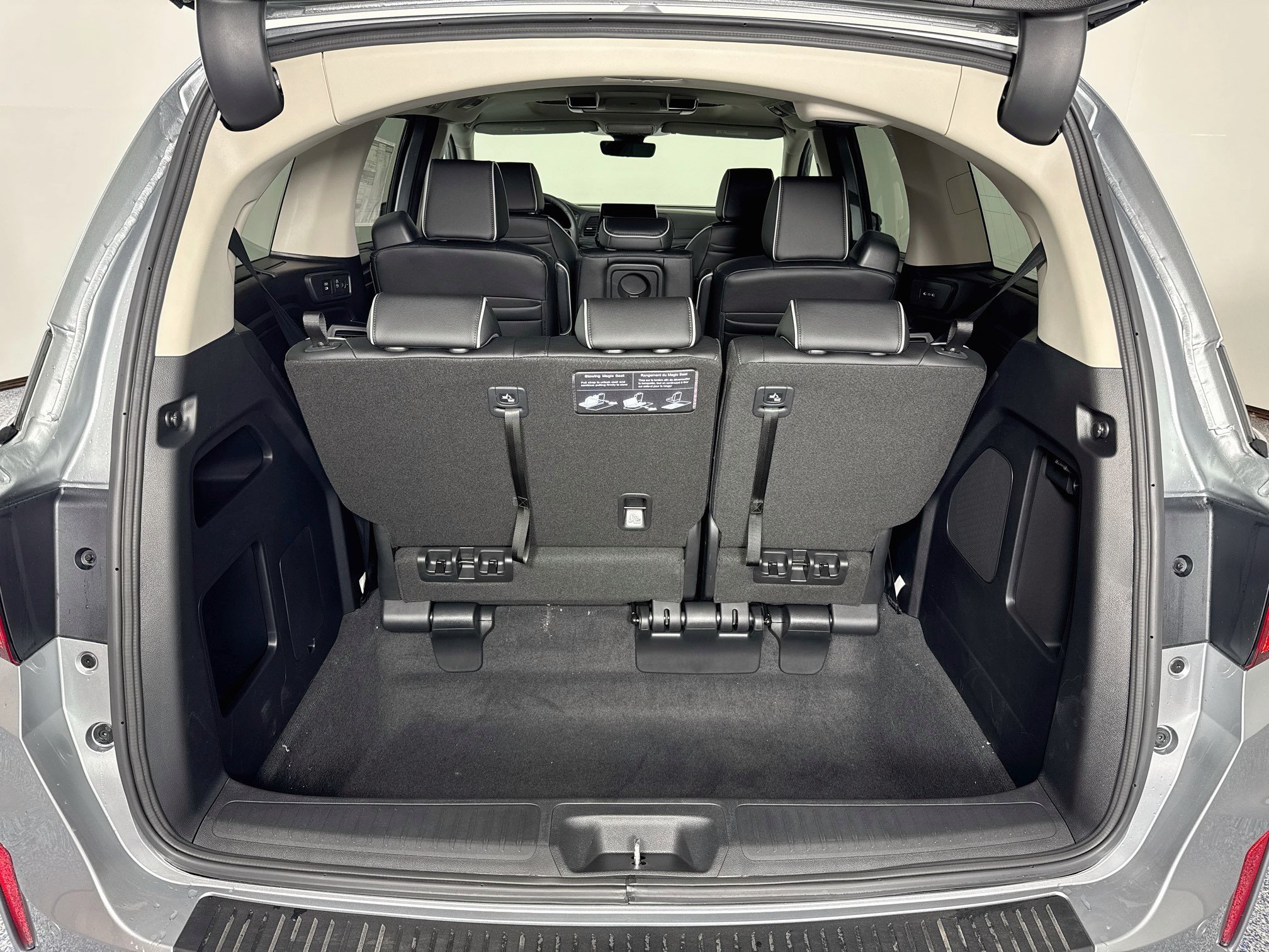 New 2027 Honda Odyssey Elite image 28