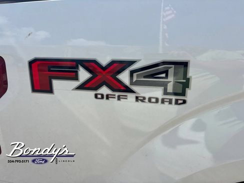 Used 2017 Ford F150 XL w/ Equipment Group 101A Mid AWD/4WD image 5