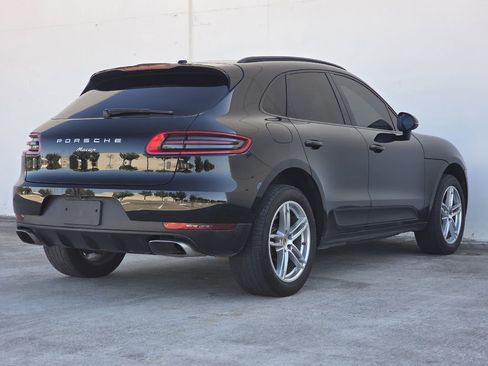 Used 2018 Porsche Macan image 5