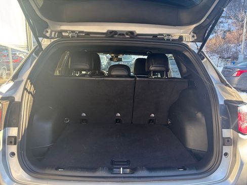 Used 2025 Jeep Compass Limited image 32