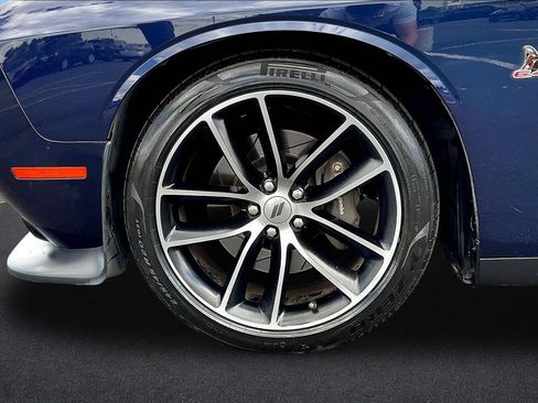 Used 2017 Dodge Challenger R/T Scat Pack RWD image 33