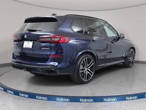 Used 2022 BMW X5 M50i w/ Executive Package image 6