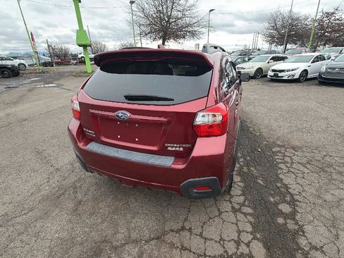 Used 2017 Subaru Crosstrek 2.0i Premium AWD/4WD image 4