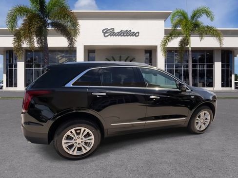 Certified 2024 Cadillac XT5 Luxury FWD image 15