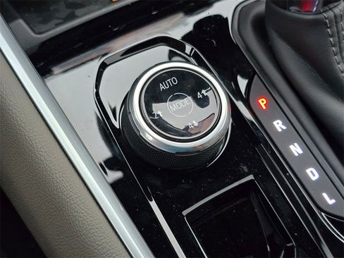 New 2026 Chevrolet Colorado ZR2 w/ ZR2 Bison Edition image 33