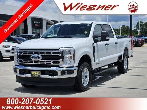 Used 2025 Ford F250 XLT AWD/4WD image 1