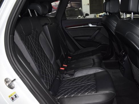 Used 2025 Audi SQ5 Premium Plus w/ Premium Plus Package AWD/4WD image 32