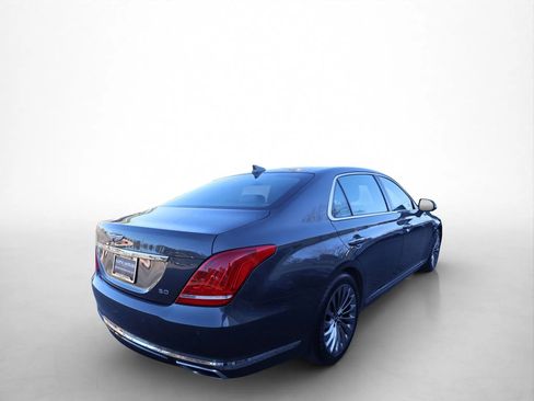 Used 2018 Genesis G90 5.0 Ultimate image 5