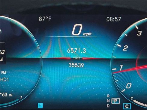 Used 2022 Mercedes-Benz E 350 Sedan image 11