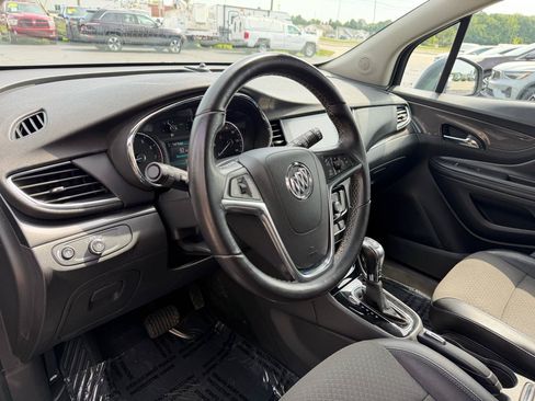 Used 2018 Buick Encore Preferred FWD image 20