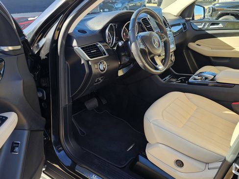 Used 2019 Mercedes-Benz GLS 450 4MATIC w/ Premium 1 Package image 24