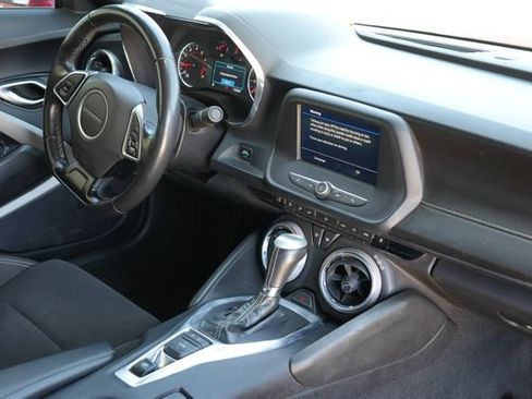 Used 2020 Chevrolet Camaro LT RWD image 2