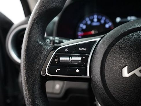 Used 2024 Kia Forte LXS image 22