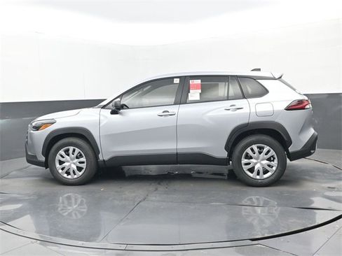 New 2026 Toyota Corolla Cross L image 7