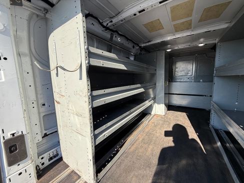 Used 2018 Ford Transit 250 148 Low Roof image 30