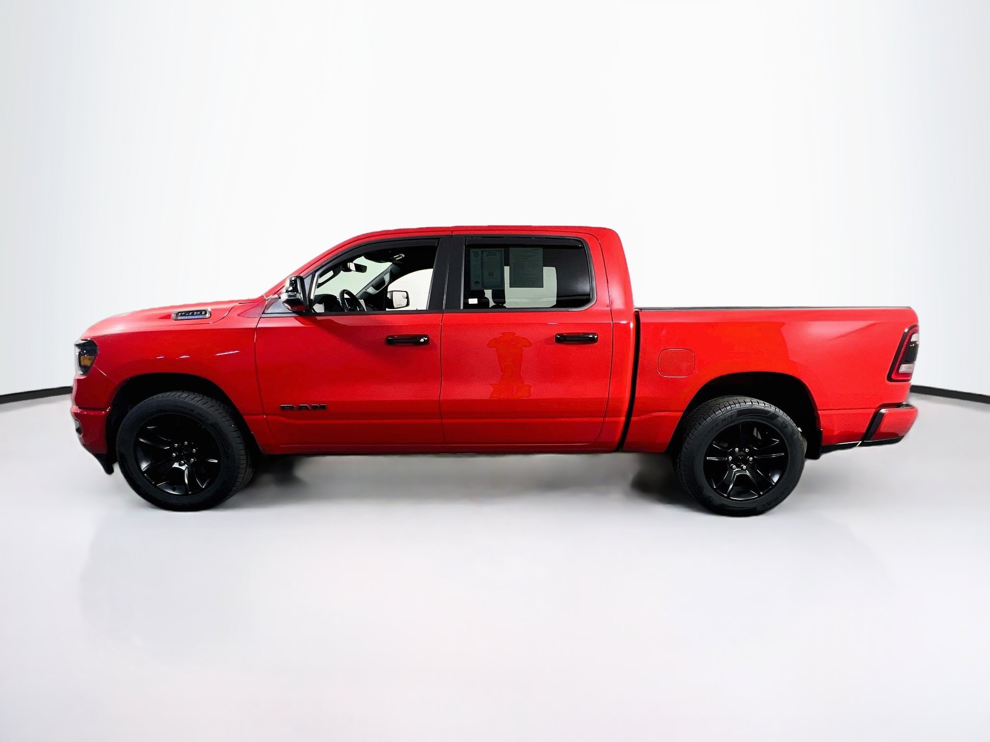 Used 2024 RAM 1500 Big Horn AWD/4WD image 8