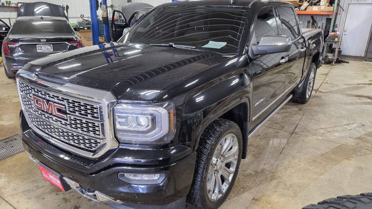 Used 2018 GMC Sierra 1500 Denali w/ Denali Ultimate Package AWD/4WD image 4