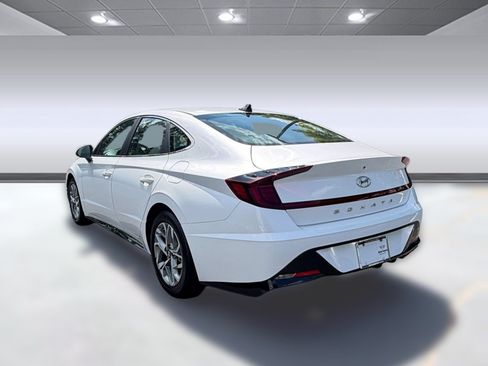 Used 2023 Hyundai Sonata SEL w/ Cargo Package FWD image 3