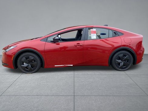 New 2026 Toyota Prius LE image 4